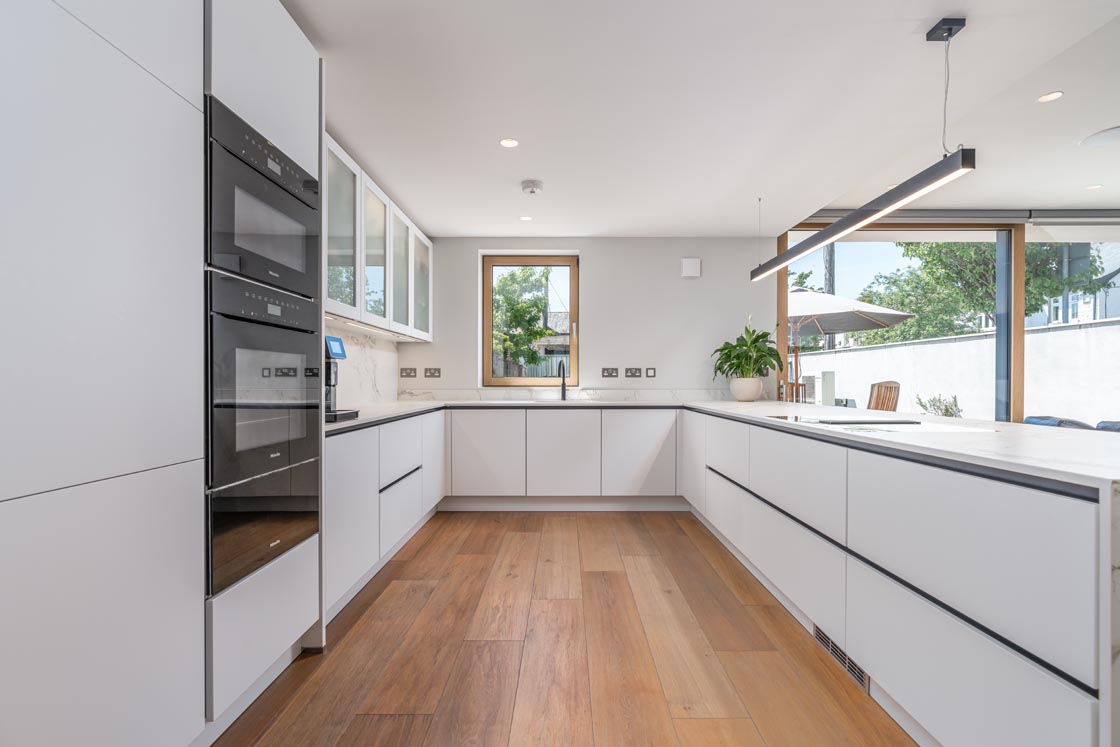 021 31 Neville Road DSC7147 Edit