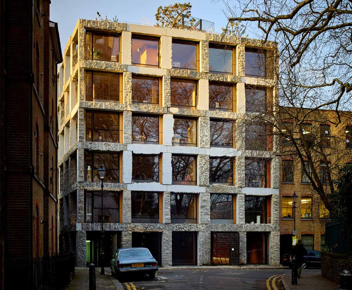 Cutting edge cut stone: Amin Taha + Groupwork’s 15 Clerkenwell Close in London features a façade of raw quarried limestone. Photo: Timothy Soar