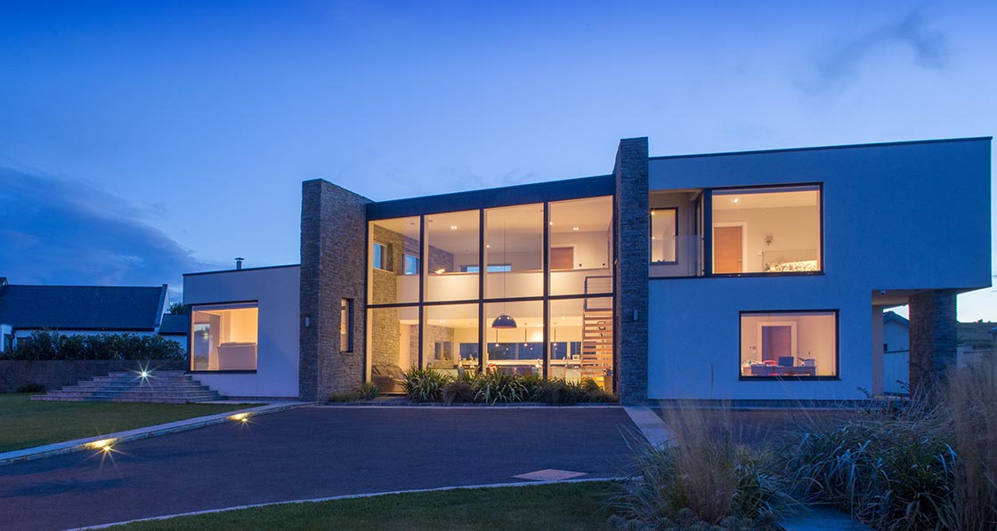 The stunning low energy seaside home that's built from clay 02