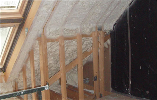 Sprayed Icynene insulation was used to insulate the roof, which also improved the air-tightness of the building Sprayed Icynene insulation was used to insulate the roof, which also improved the air-tightness of the building