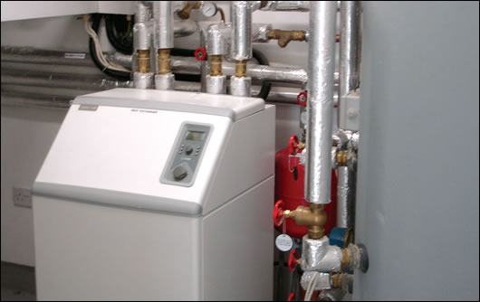 Renewable energy sources meet the buildings’ space- and water-heating needs, combining solar thermal and a geothermal heat pump Renewable energy sources meet the buildings’ space- and water-heating needs, combining solar thermal and a geothermal heat pump