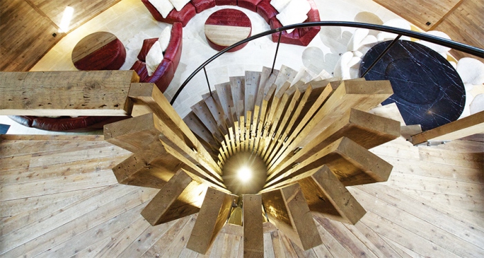 International selection - issue 10